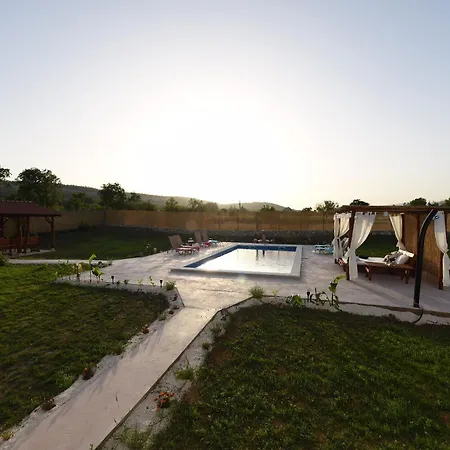 Art Villa Dugopolje